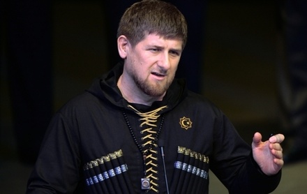 Рамзан Кадыров предложил запретить в  Чечне слишком открытые свадебные платья