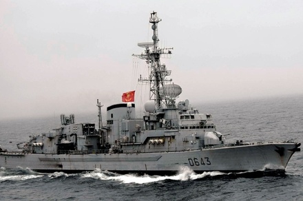 В Чёрное море вошёл эсминец ВМС США