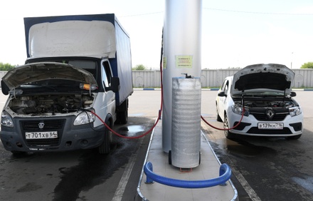 В Национальном автомобильном союзе оценили перспективы перевода транспорта в РФ на газ