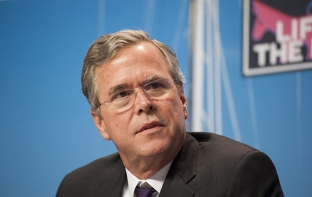 Кандидат в президенты США Джеб Буш заявил об укреплении влияния России в мире