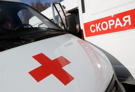 В Екатеринбурге пьяный мужчина с ножом напал на бригаду скорой помощи