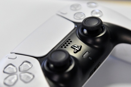 Ретейлеры заявили о росте в три раза продаж PlayStation и Xbox в России