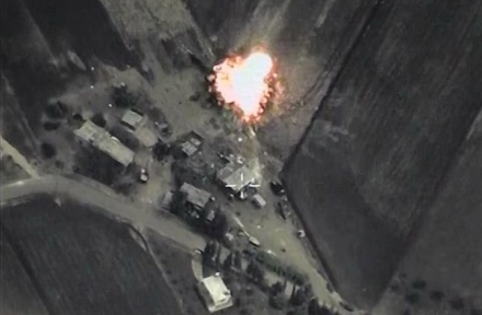 Российские военные рассказали, какими бомбами атакуют боевиков в Сирии