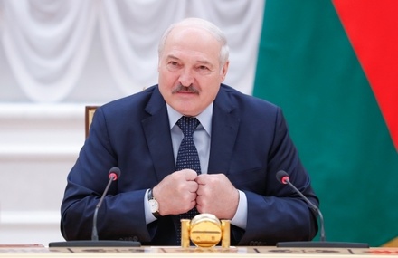 Лукашенко: следствие в отношении Протасевича и Сапеги будут вести в Белоруссии