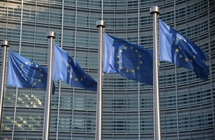 СМИ сообщили о возможном введении ЕС ответных торговых мер в отношении США