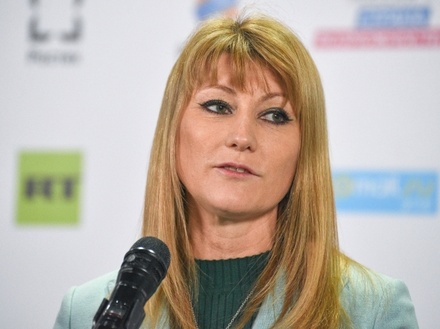 Депутат Госдумы Журова назвала зарплату некоторых футболистов неоправданно высокой