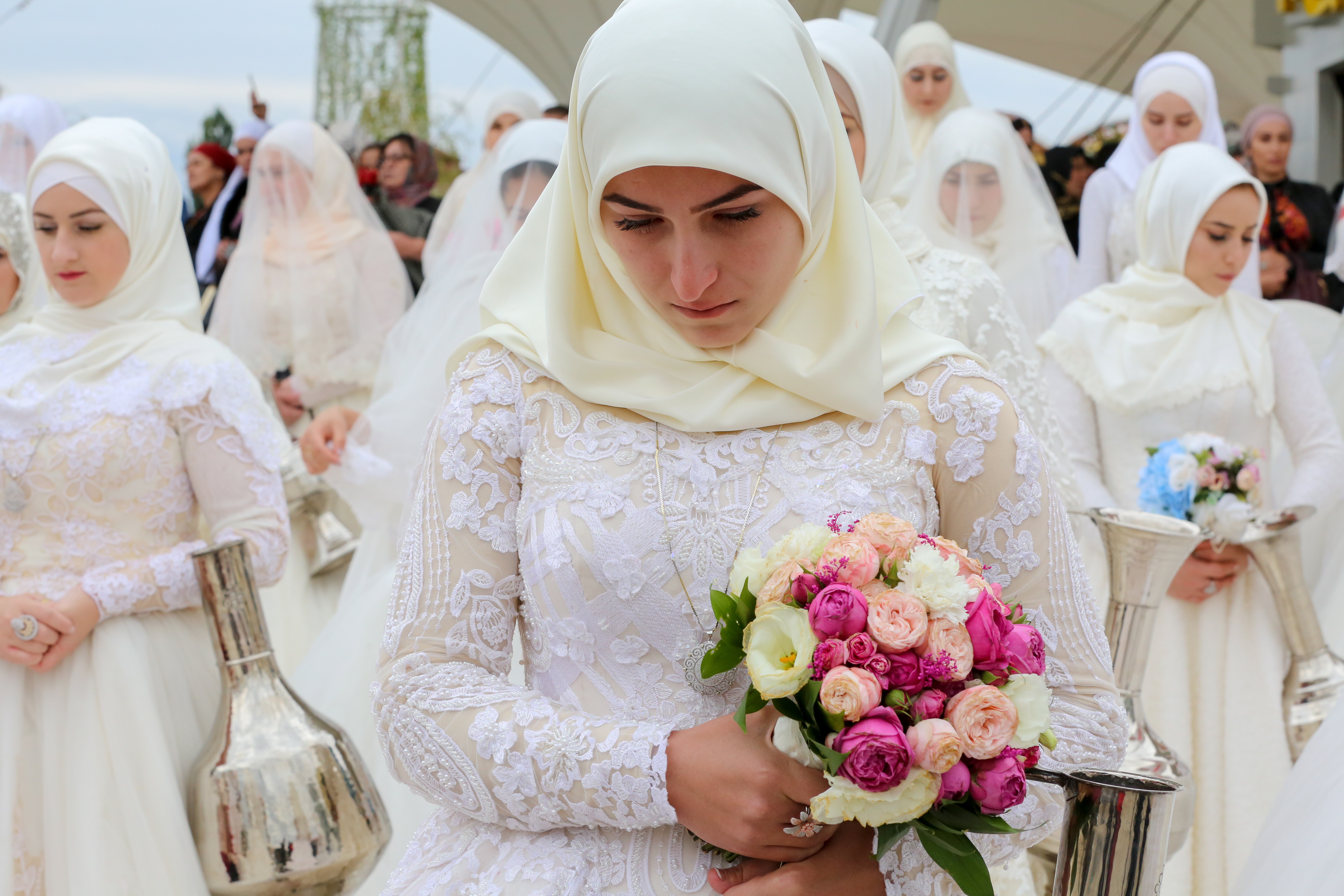 Может ли мусульманка выйти за христианина замуж. Чеченские невесты. Невеста Кадырова. Мусульманки Татарстана. Самая красивая Чеченская невеста.