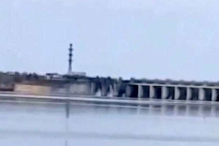 В Херсонской области разрушены два пролёта Антоновского моста